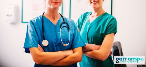 18 Muss-Elemente für Krankenpflegeschülerinnen und -schüler