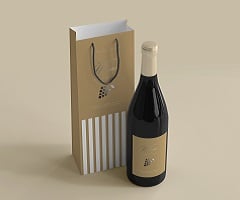 Personalized wine bottle bags